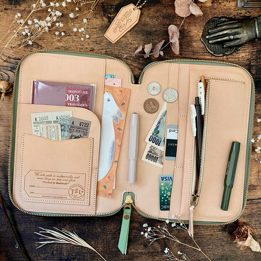 Last Stock / Limited Edition / The Superior Labor / Calf A5 Zip Organizer - Green