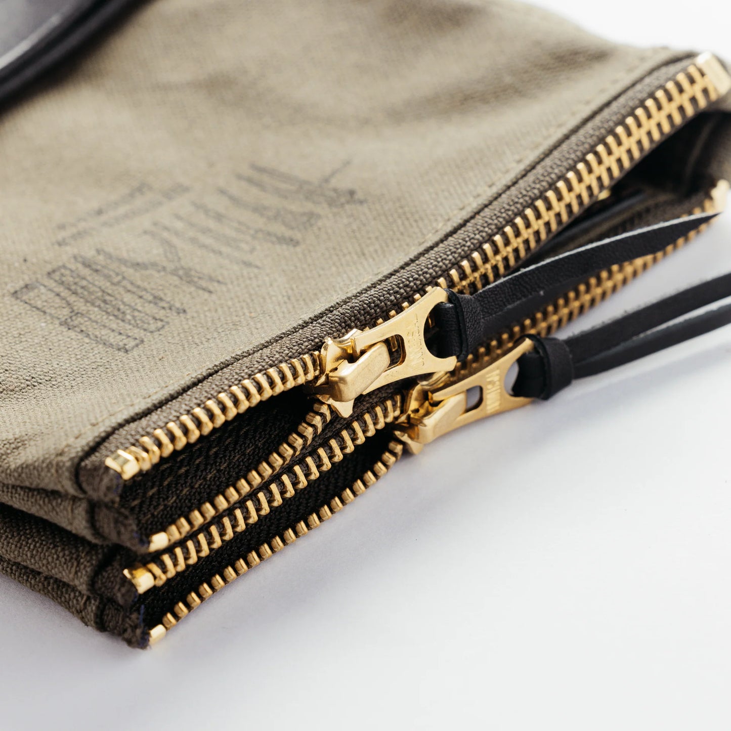 The Superior Labor / Paraffin Canvas Pen Case (3 colors)