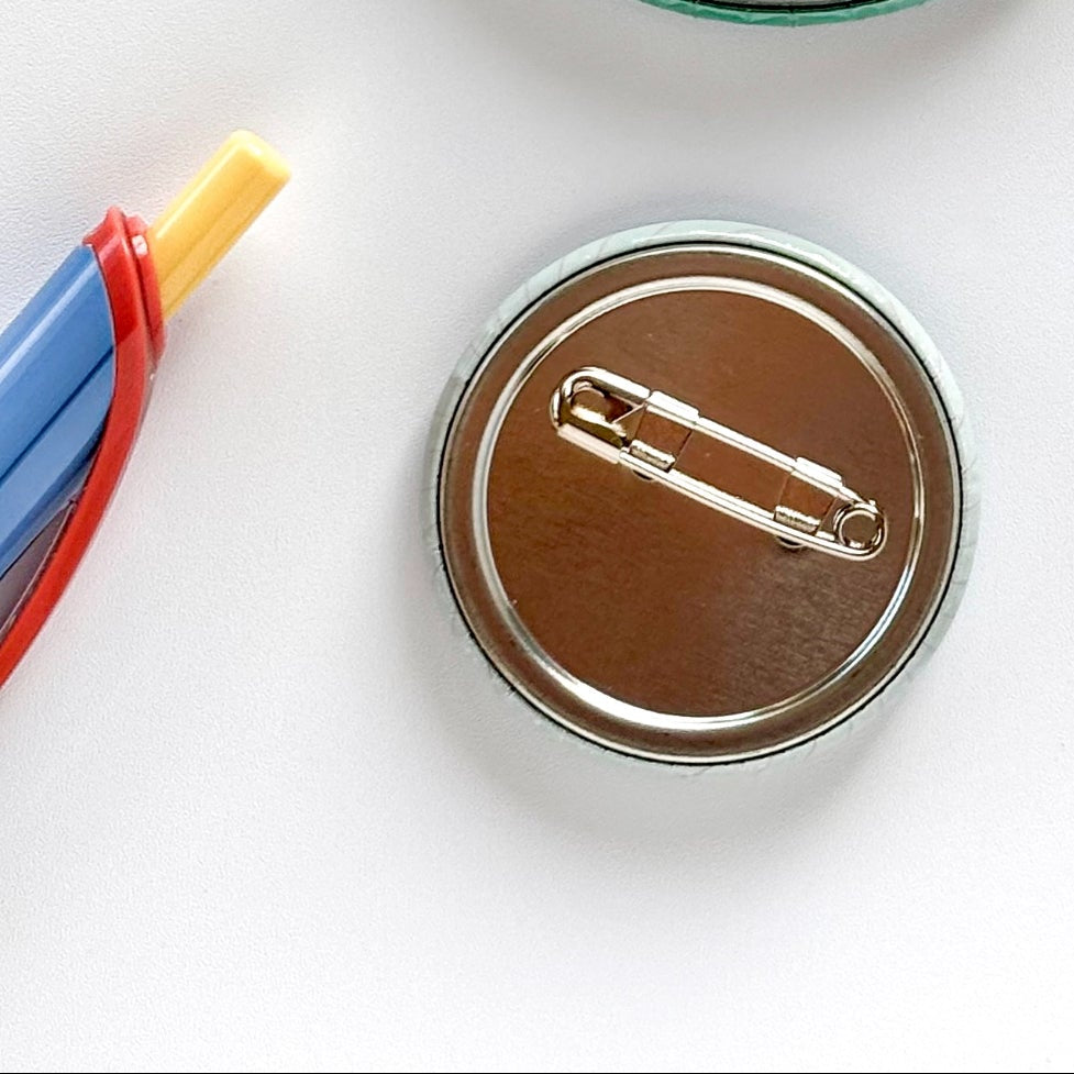 Hello, Harajuku! Limited Edition / eric Can Badge - Set of 2 designs