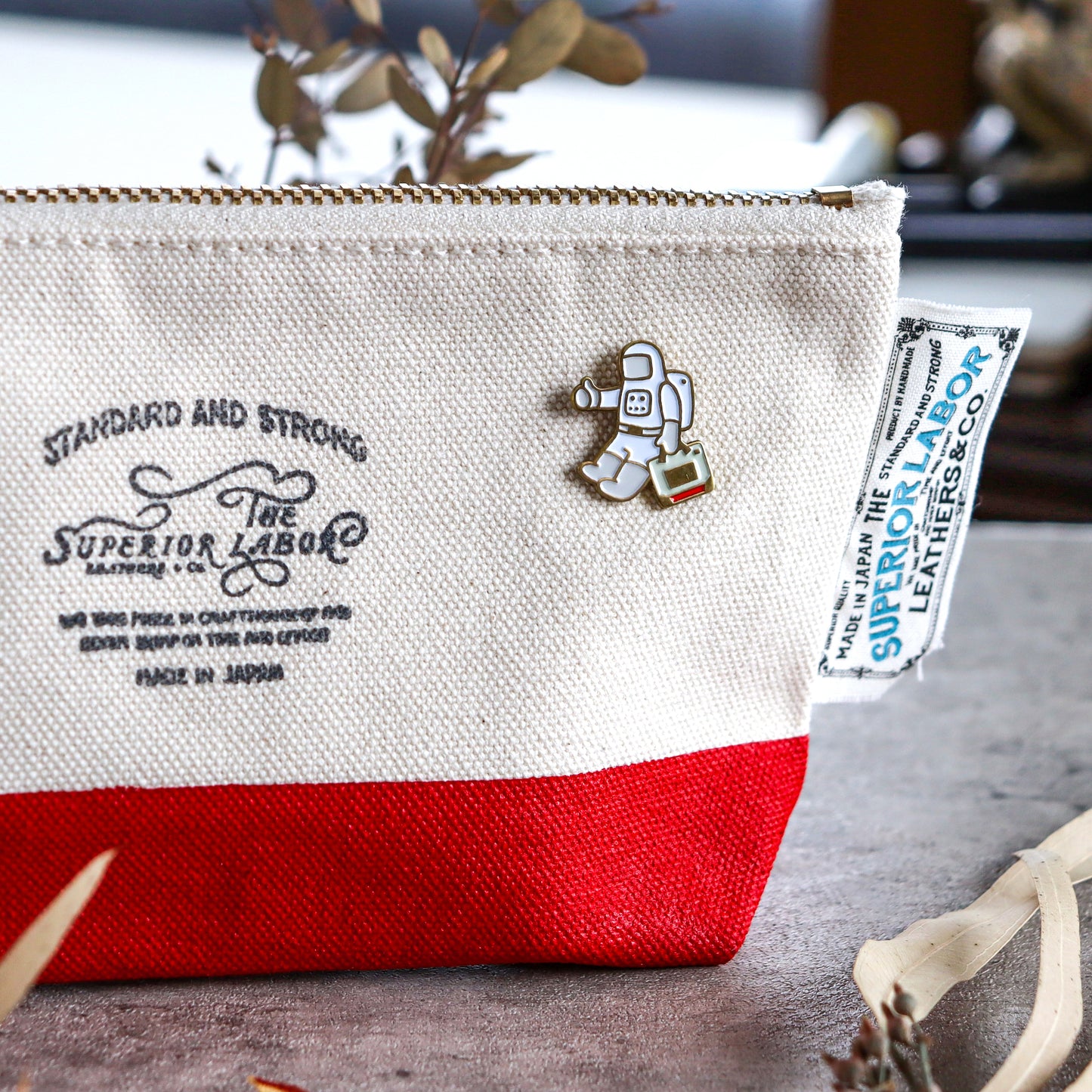 TSL x eric X CTFJ / Brass Pin Badge - Astronaut with TSL Tote-bag