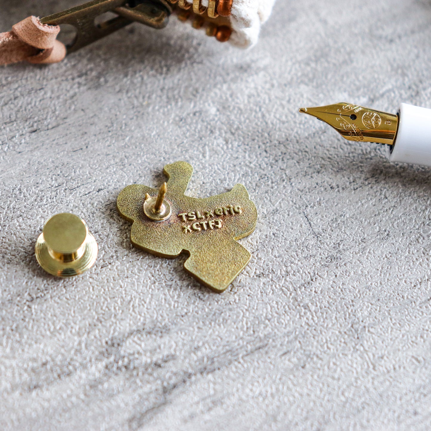 TSL x eric X CTFJ / Brass Pin Badge - Astronaut with TSL Tote-bag