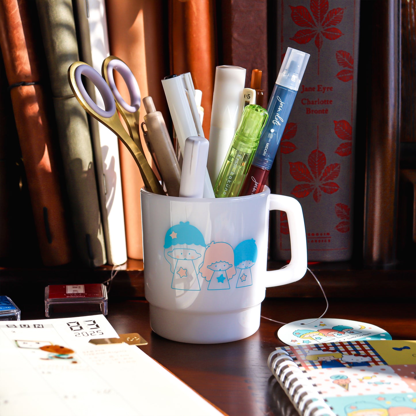 Limited Edition Pen Stand - mizutama x Little Twin Stars