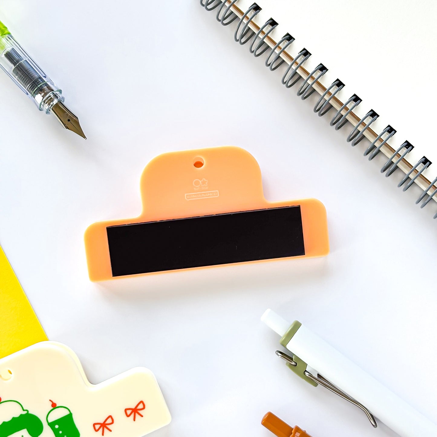 mizutama / Limited Edition / Magnet Paper Clip (orange)