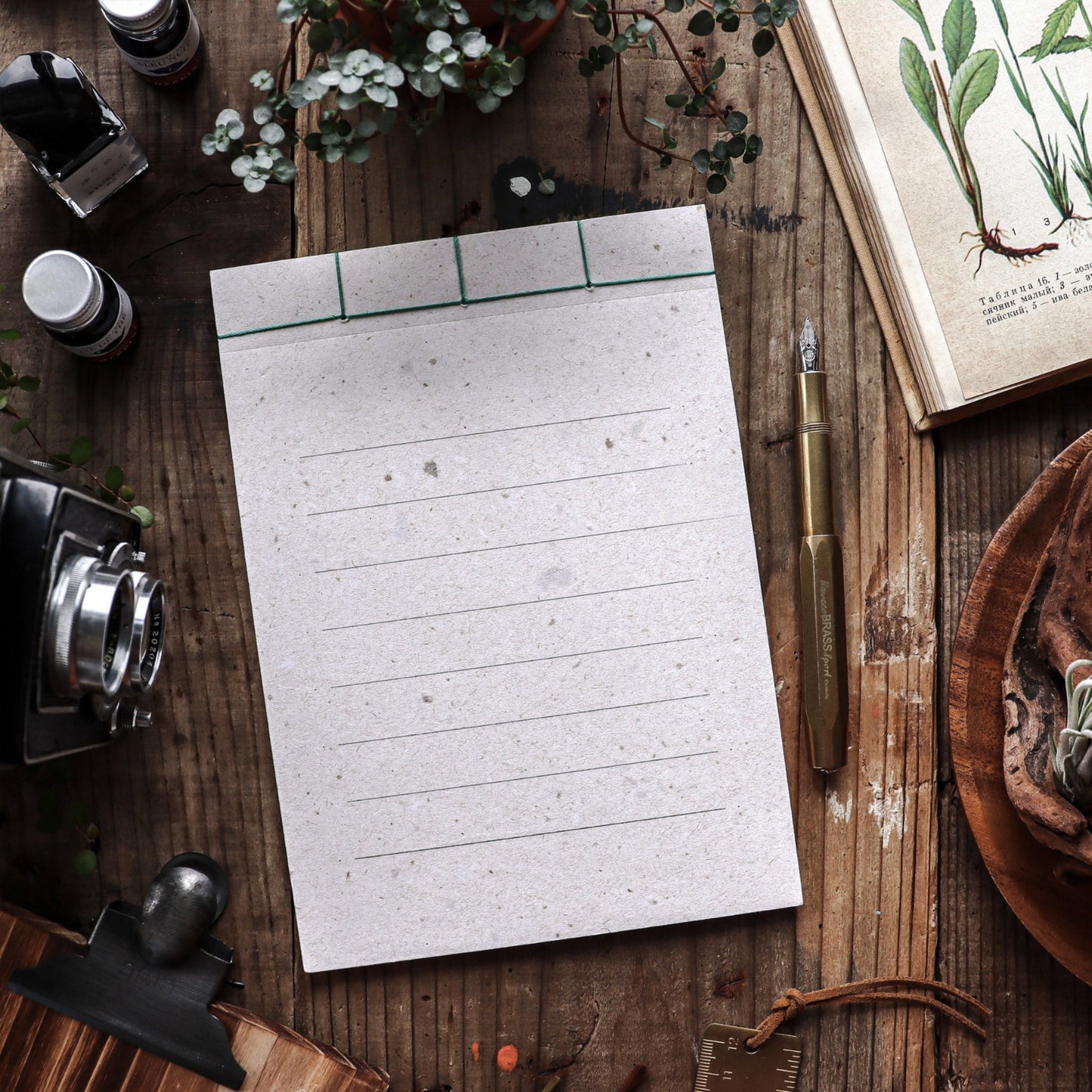 Sutenai 100% Washi Paper Note Pad - A5 (Ruled)