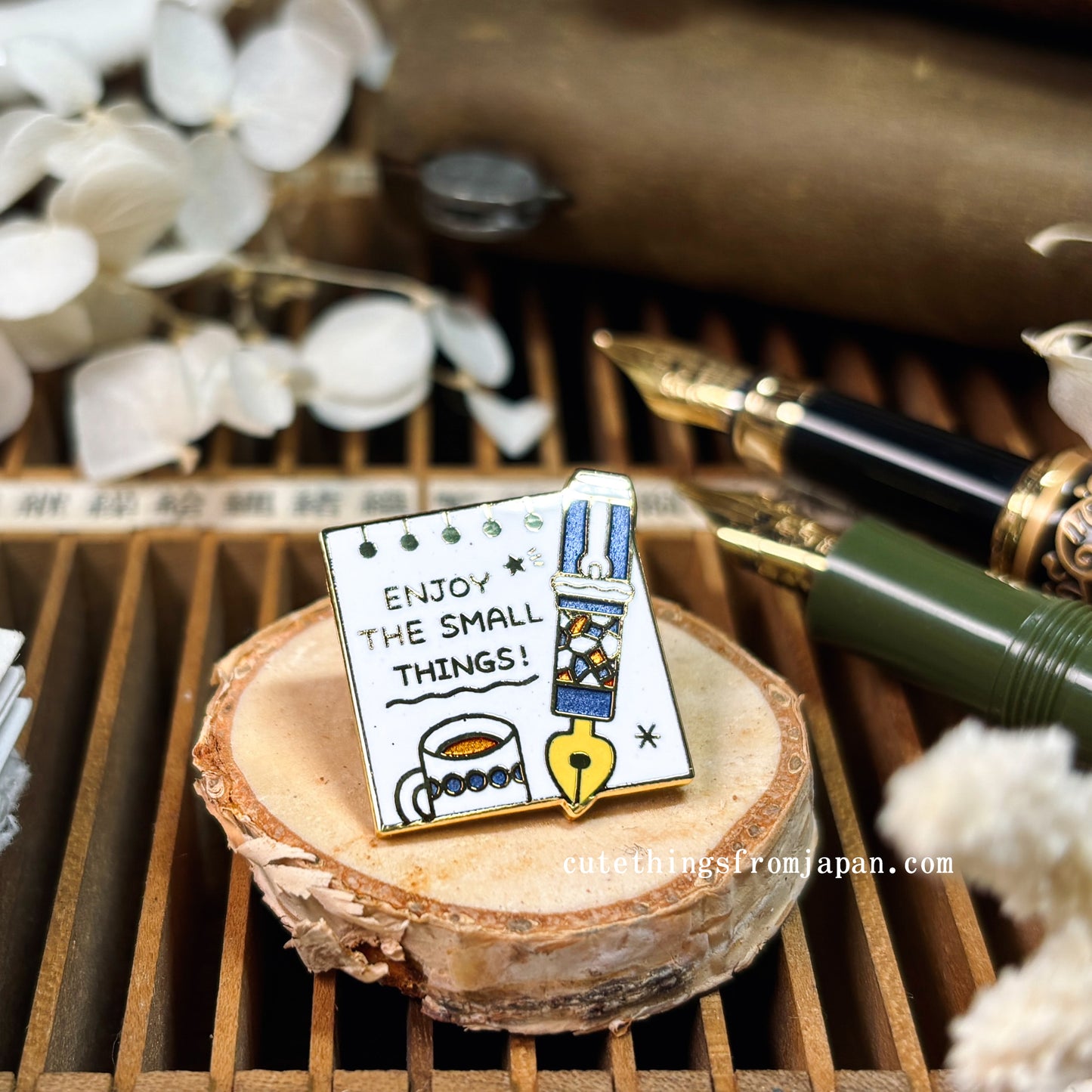 eric Cloisonne Pin Badge (七宝焼)