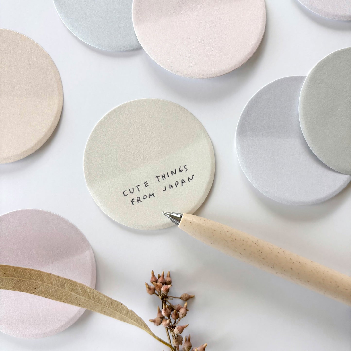 12 Design Sticky Note - Cloudy Sunday