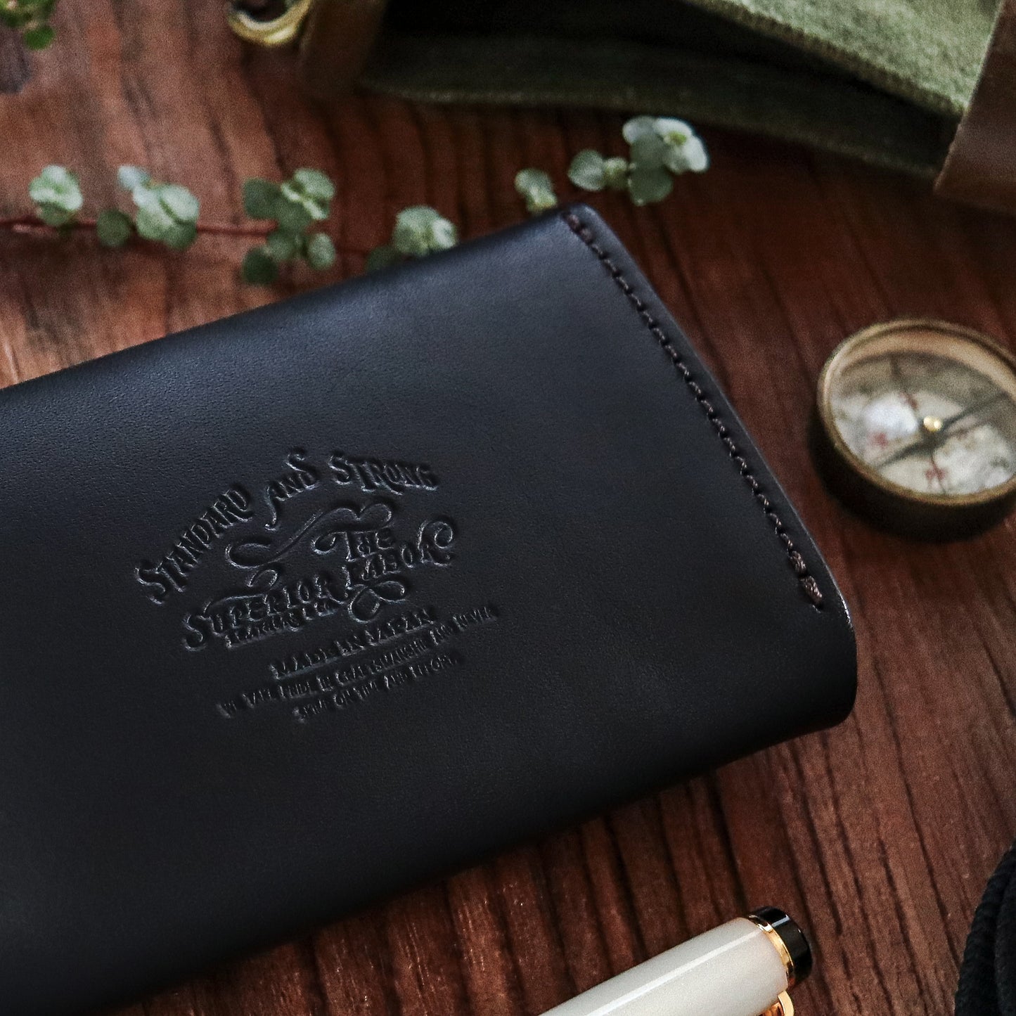 The Superior Labor Leather Small Purse - Black