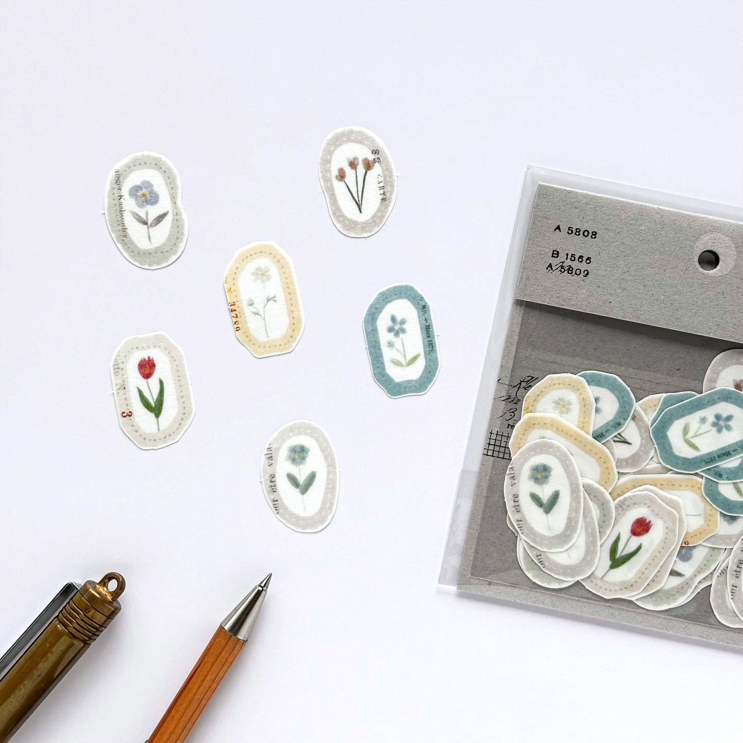 Yohaku / Flake Stickers - Moon Warz
