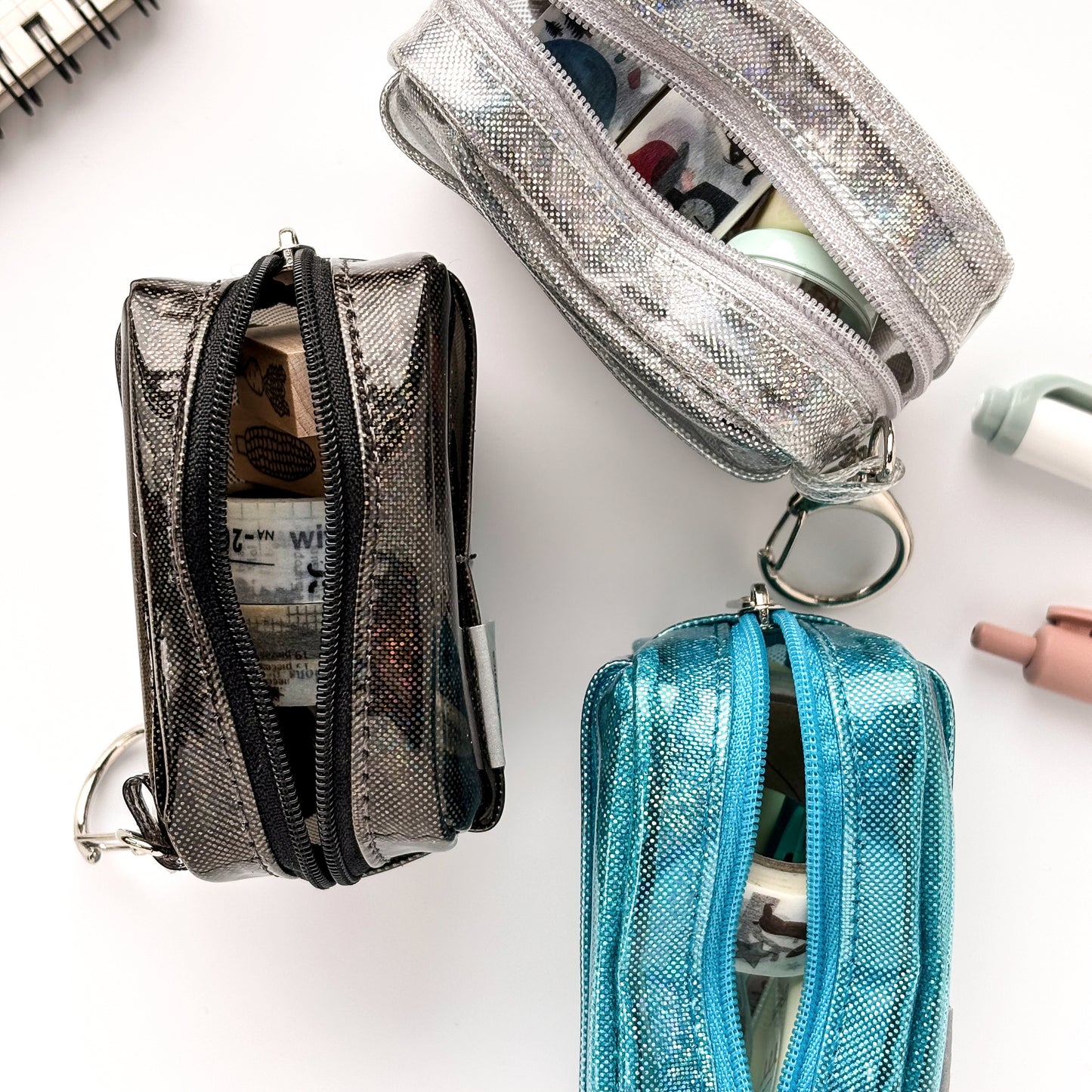 Delfonics / Mini Utility Pouch Keychain - Glitter (light Blue)