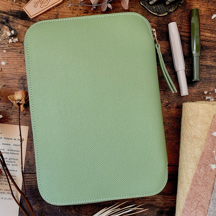 Limited Edition Calf A5 Zip Organizer - Green