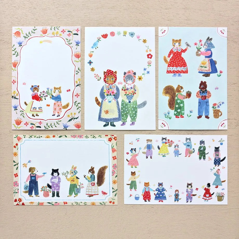 Aiko Fukawa Postcard Set - Little Fluffy Friends