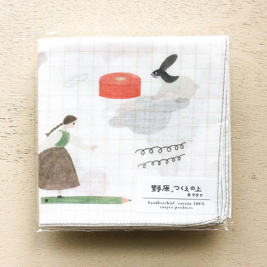 ネクタイ/ ハンカチ「野原、つくえの上」