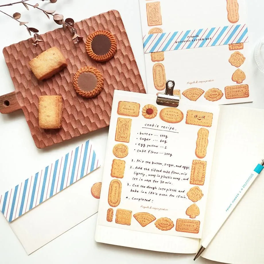 fragola / Letter Set - BISCUITS