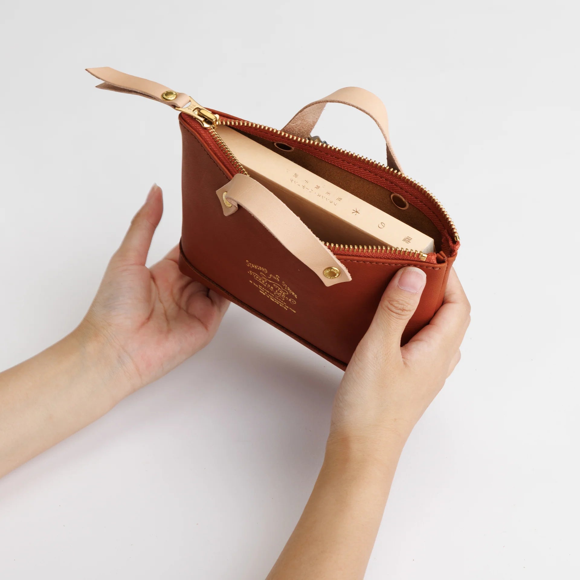 THE SUPERIOR LABOR / all leather engineer pouch【３色展開】
