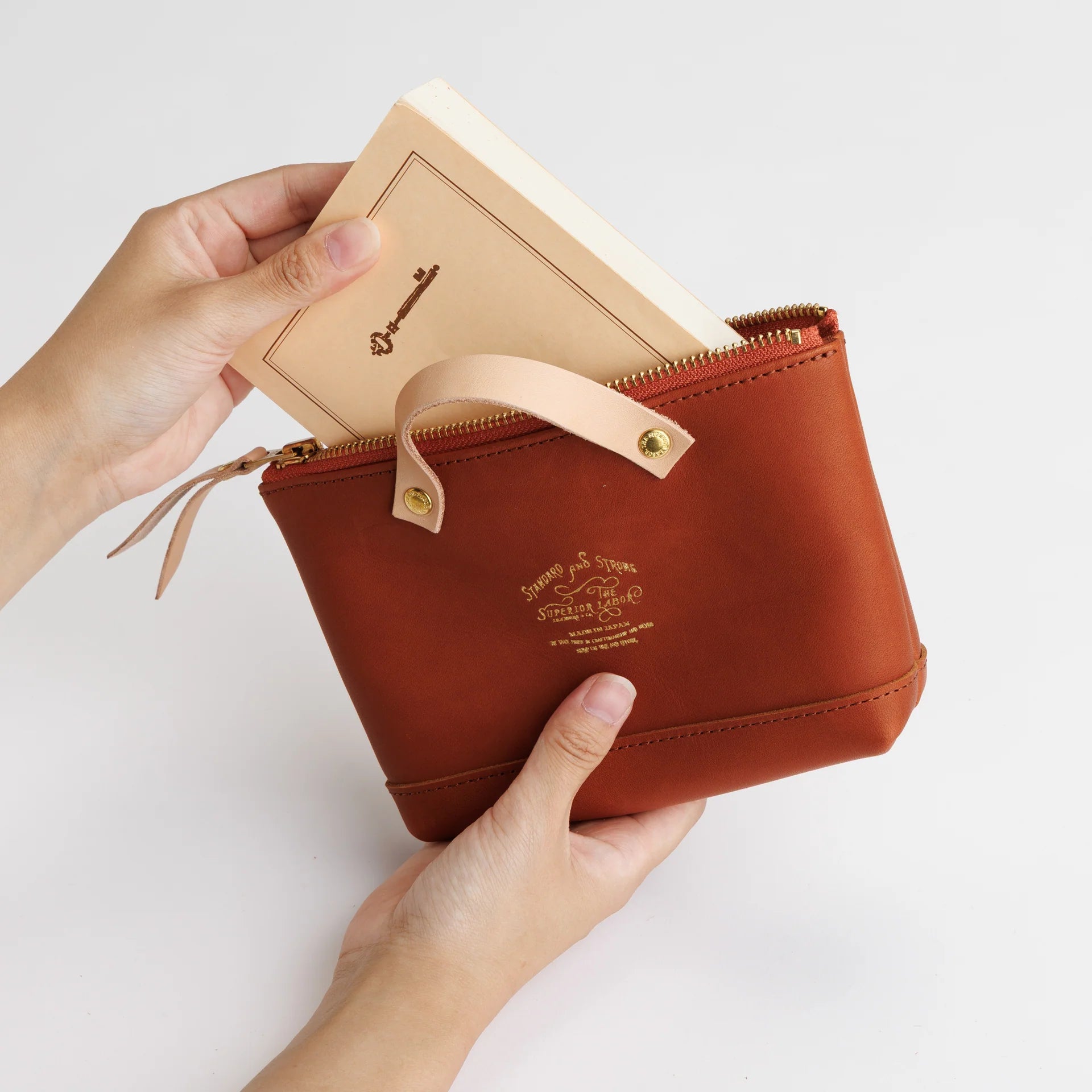 THE SUPERIOR LABOR / all leather engineer pouch【３色展開】