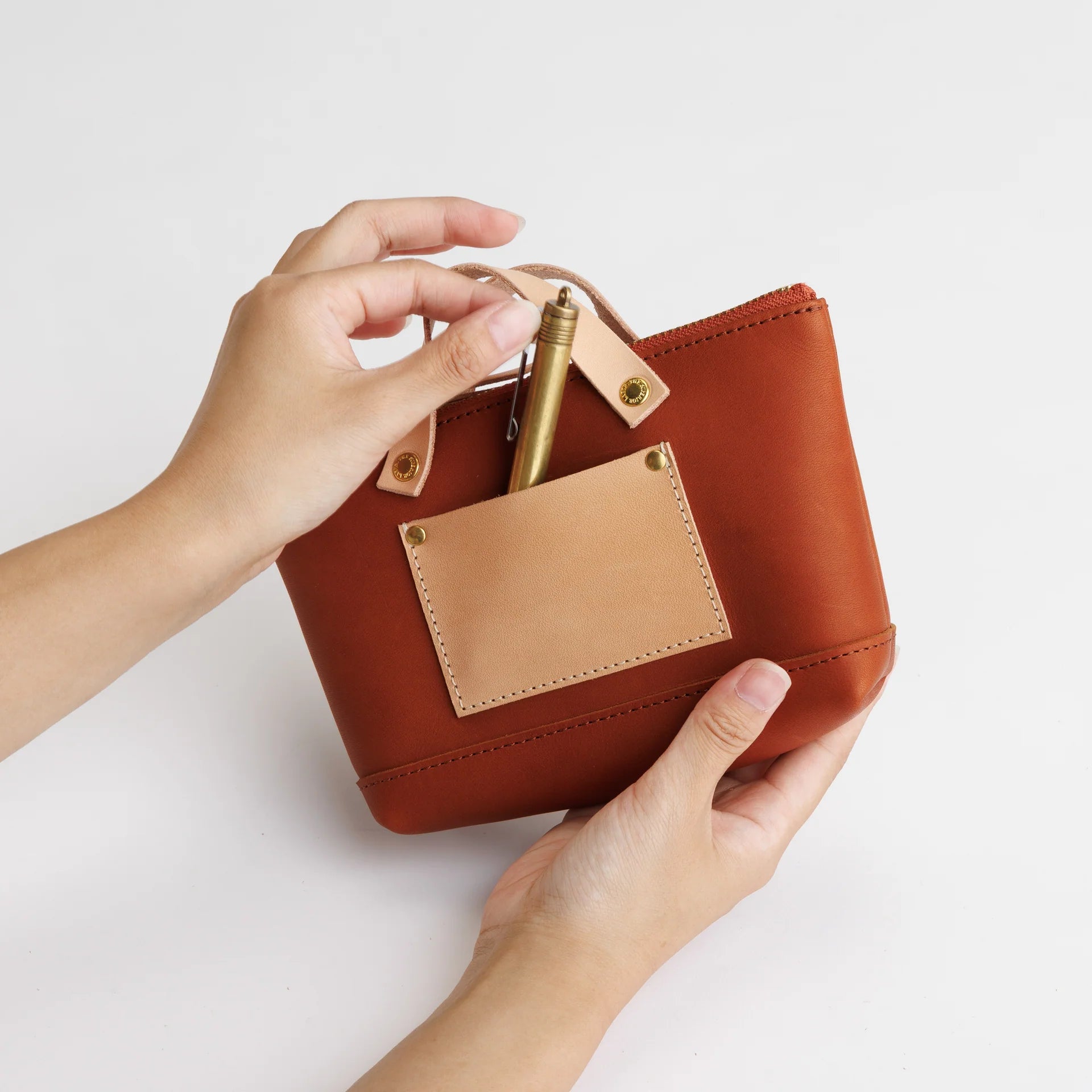 THE SUPERIOR LABOR / all leather engineer pouch【３色展開】