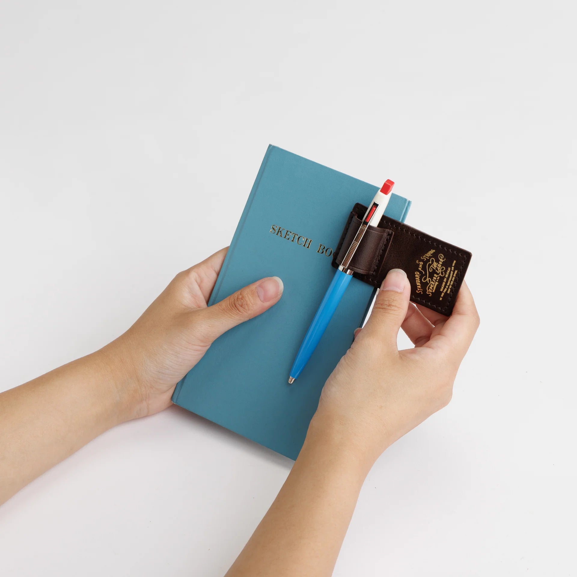 The Superior Labor / magnet pen clip (pull-up leather)