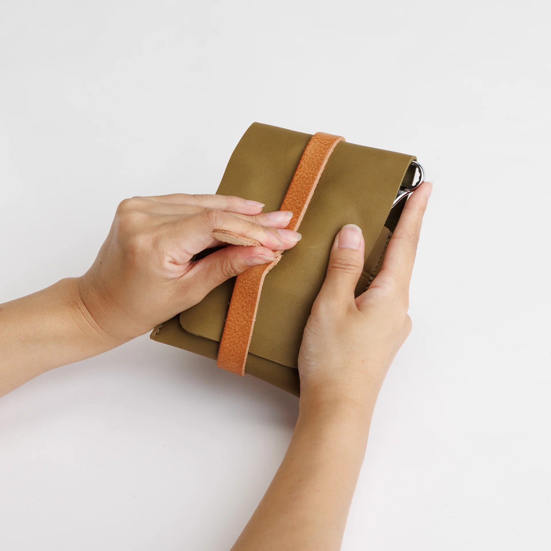 THE SUPERIOR LABOR / leather tool holder/glove leather【３色展開】