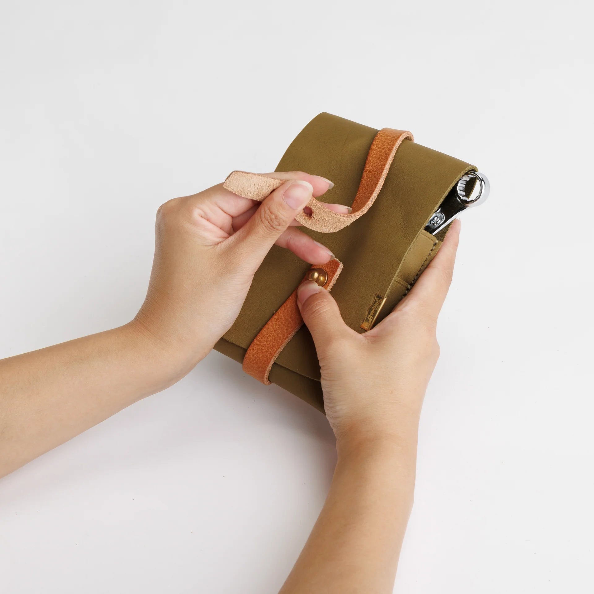 THE SUPERIOR LABOR / leather tool holder/glove leather【３色展開】