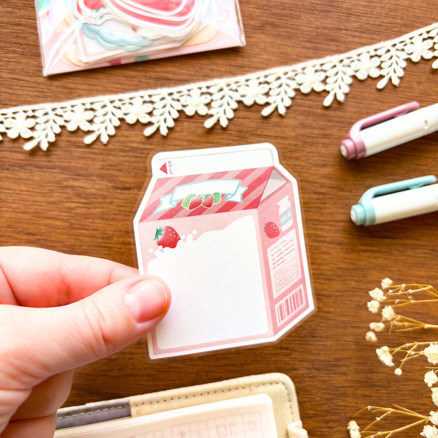 Natsunoka / Flake Sticky Note - Strawberry