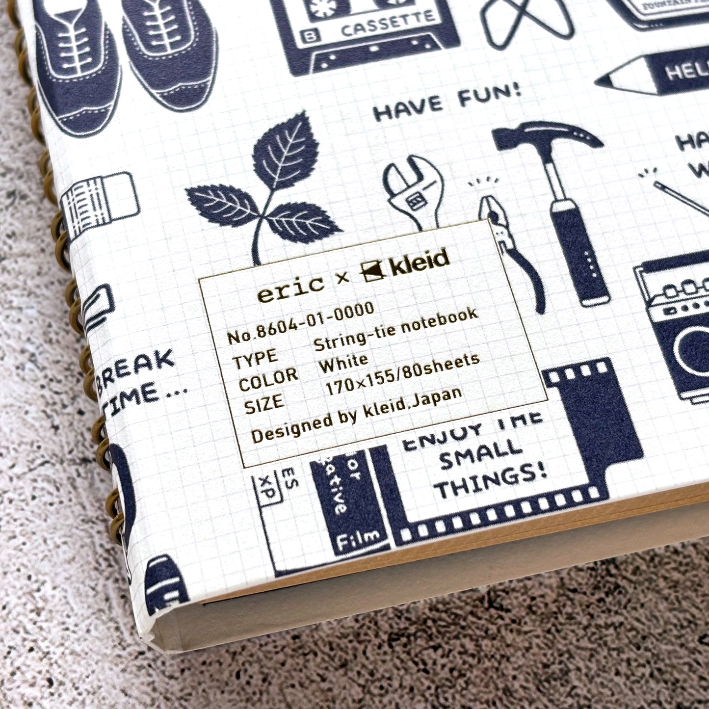eric / Leather String-tie Notebook w/t pocket - White Cover (kraft paper)