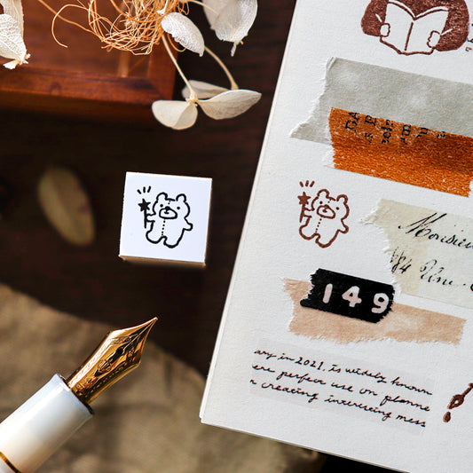 Hankodori / Mini Rubber Stamp - Bear with Magic Wand