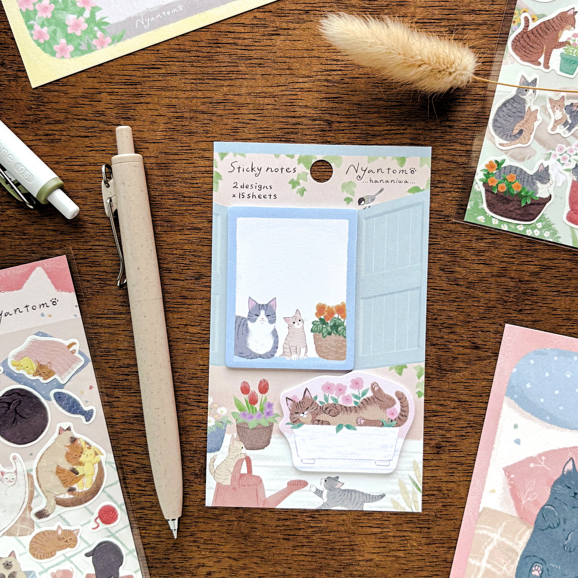 Die-cut Cat Sticky Note - Garden