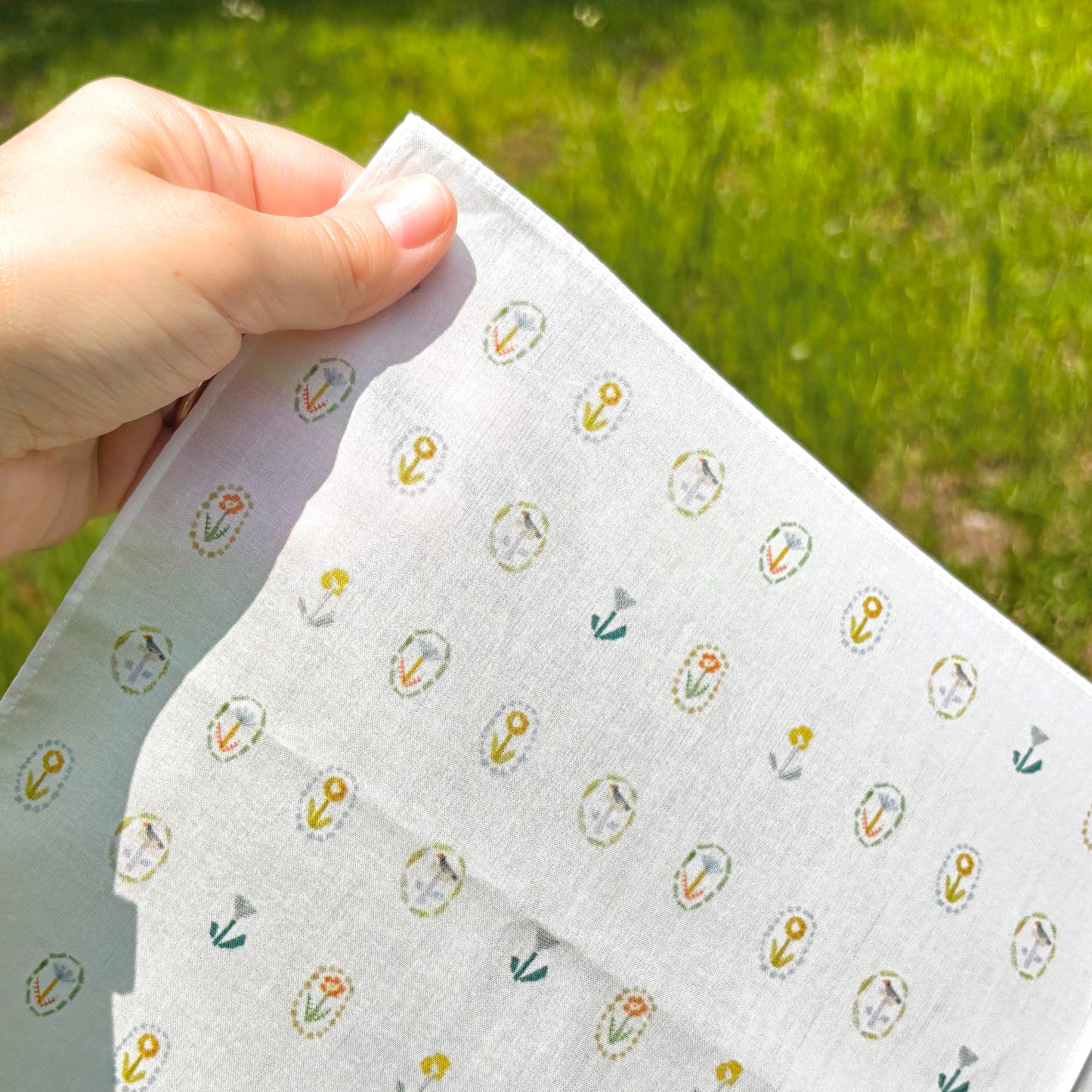 Miki Tamura / Handkerchief - iro iro frame