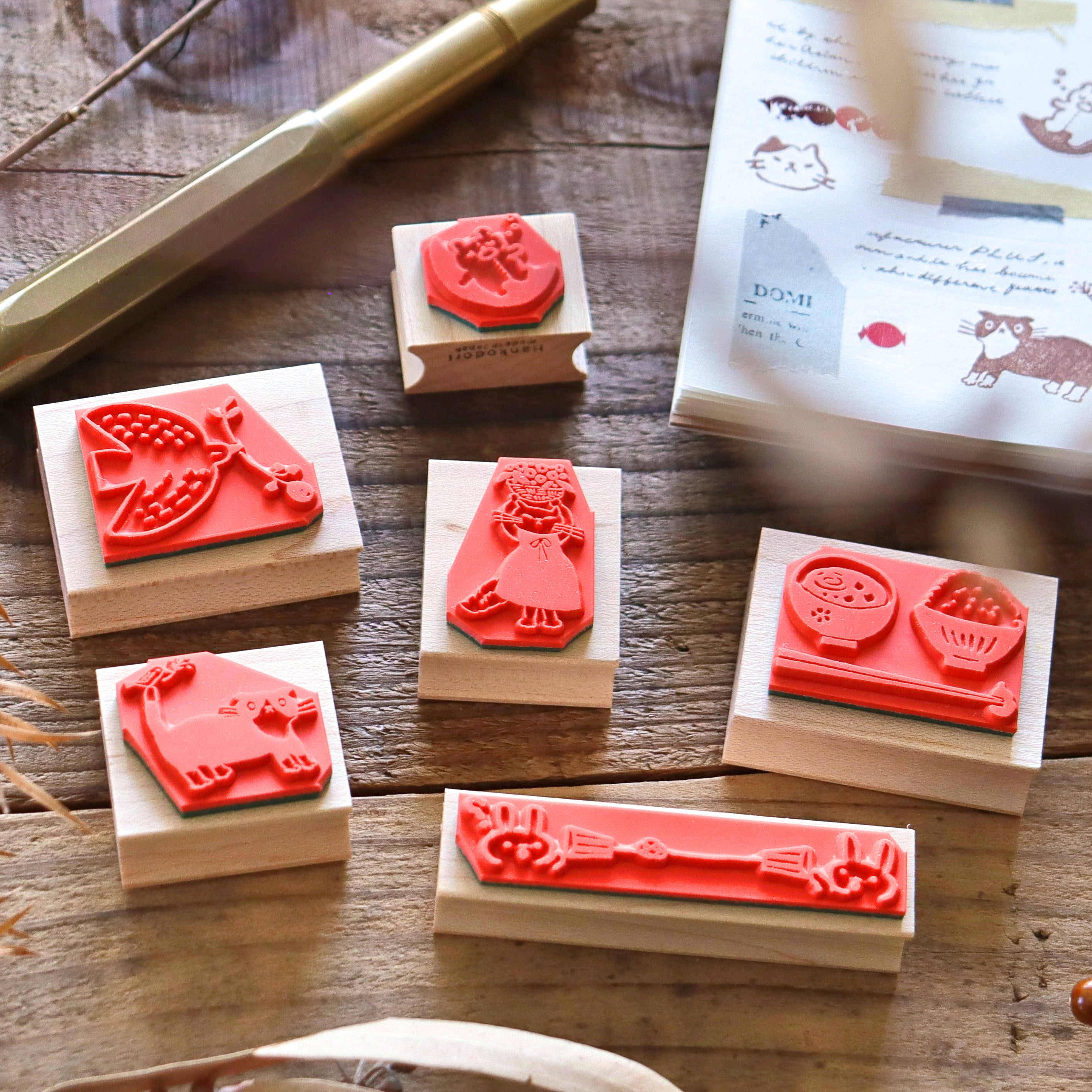 Hankodori / Rubber Stamp - Sleeping Bear