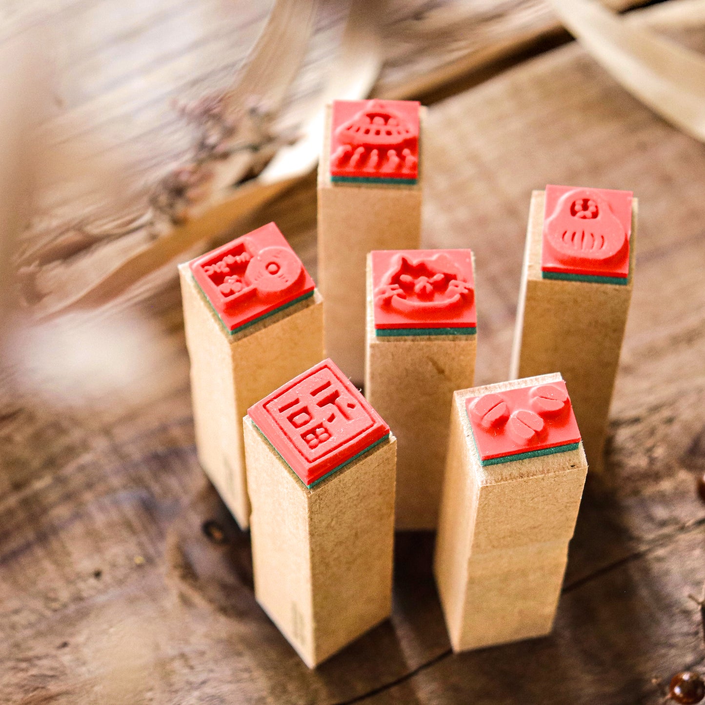 Hankodori / Mini Rubber Stamp - Happiness 福