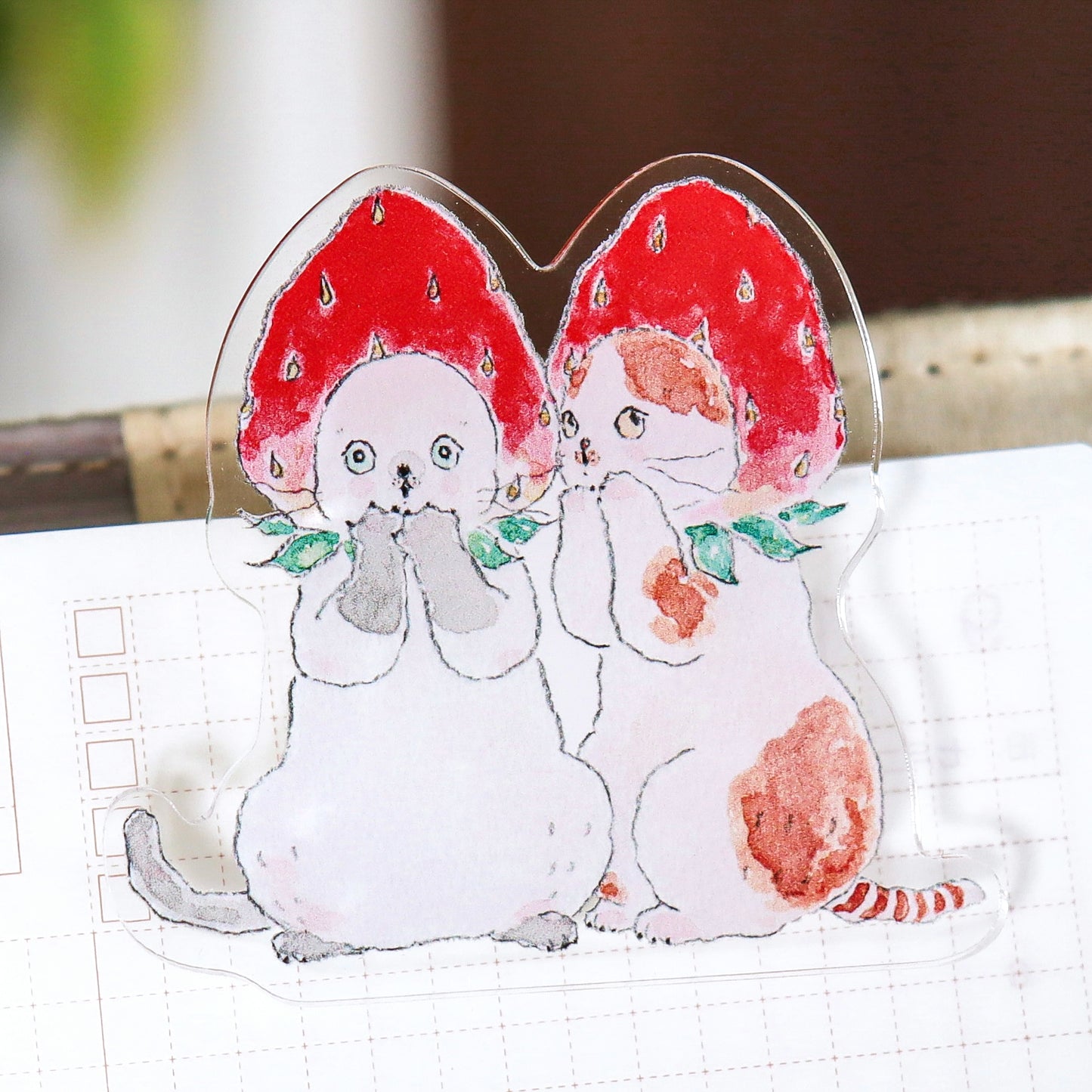 Tocorocomugi / Rotating Paper Clip - Strawberry