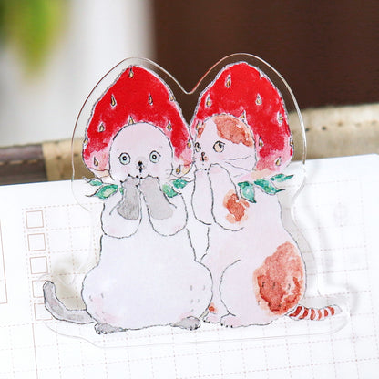 Tocorocomugi / Rotating Paper Clip - Strawberry