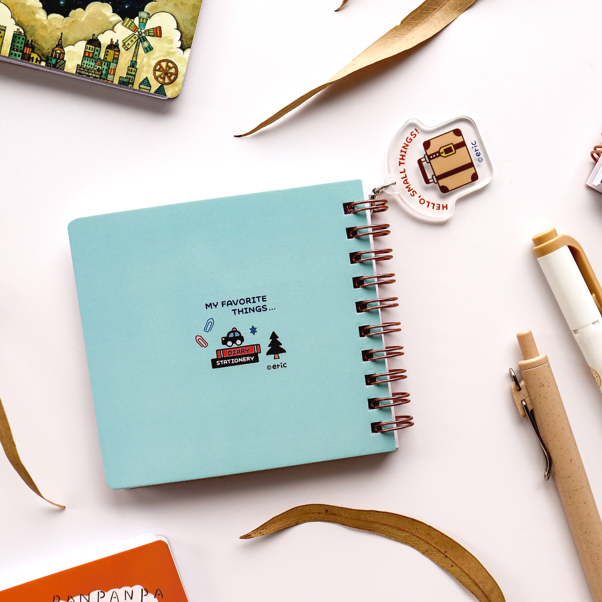 eric / Handy Square Notebook with Acrylic Charm