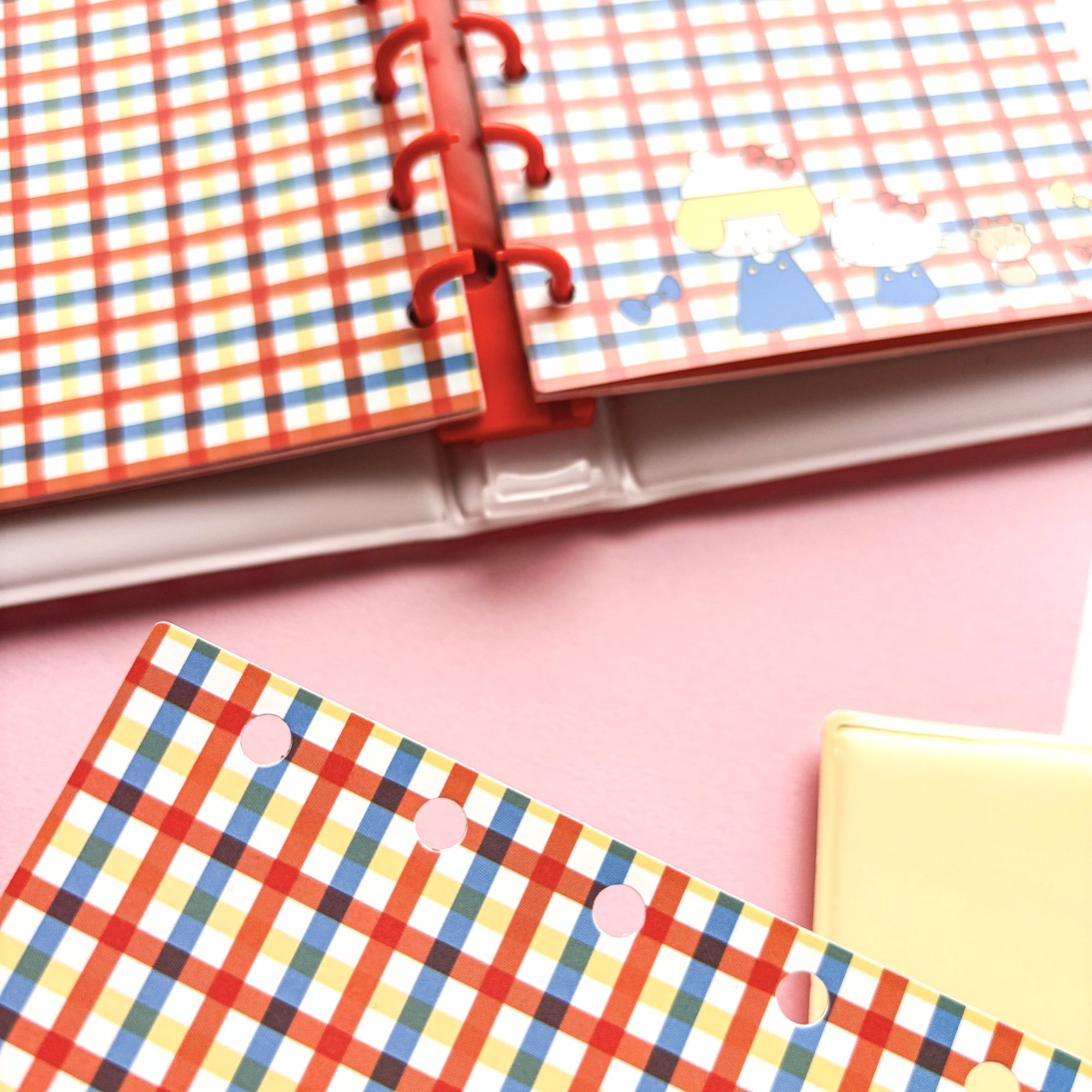 [Limited Edition] mizutama / Sticker Storage File (red)