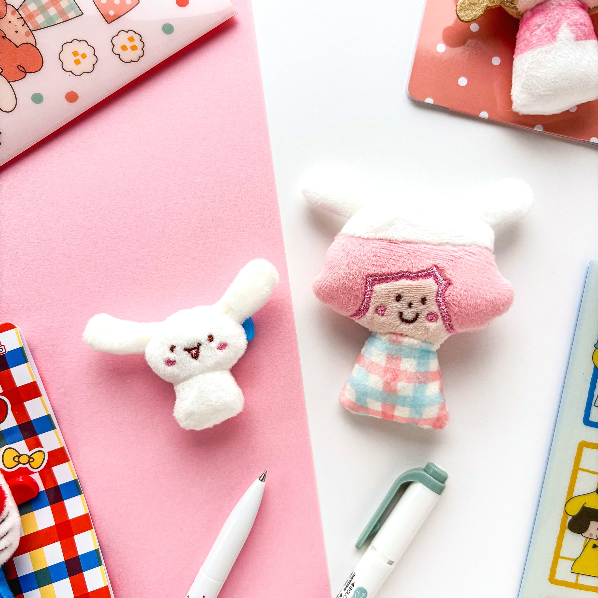 [Limited Edition] mizutama / Fluffy Plush Badges (white)