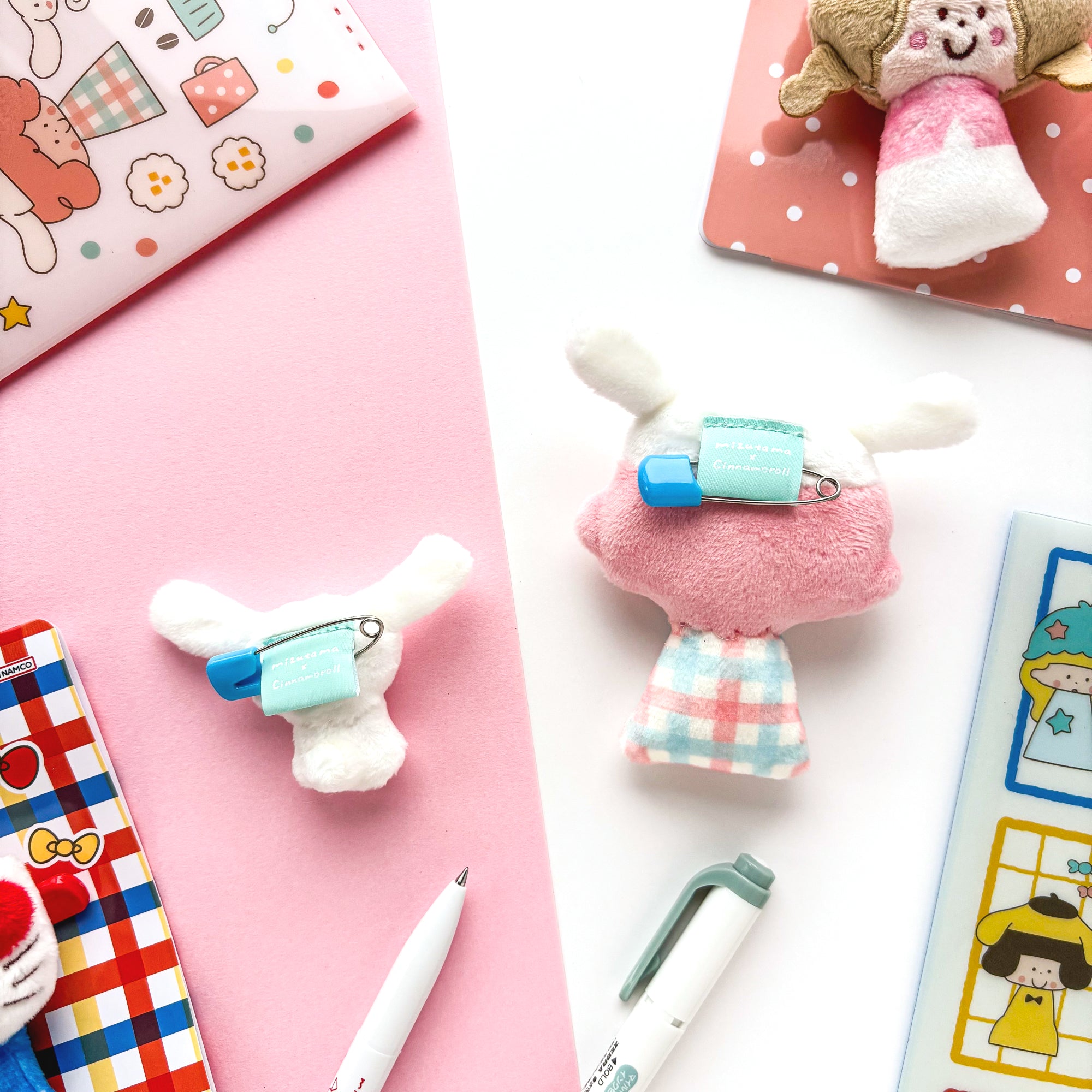 [Limited Edition] mizutama / Fluffy Plush Badges (white)