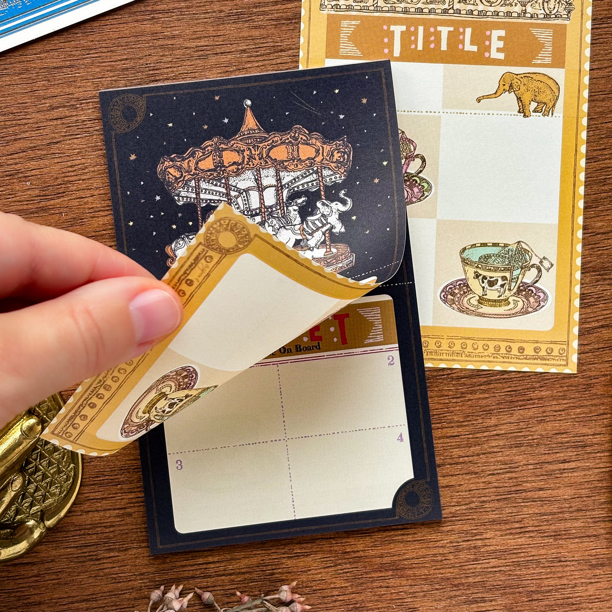 Aya Inoue / Double-Sided Memo Pad - Carousel