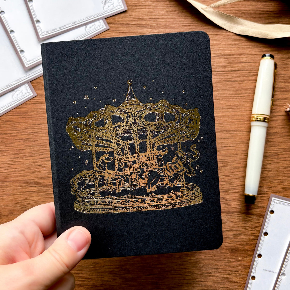 Aya Inoue / M6 Papre Ring Binder - Carousel