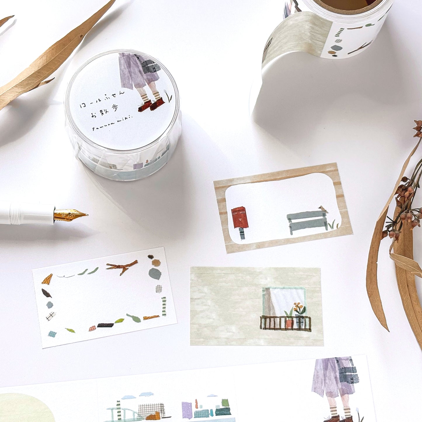 Miki Tamura / Roll Sticky Notes - Let's Take a Walk