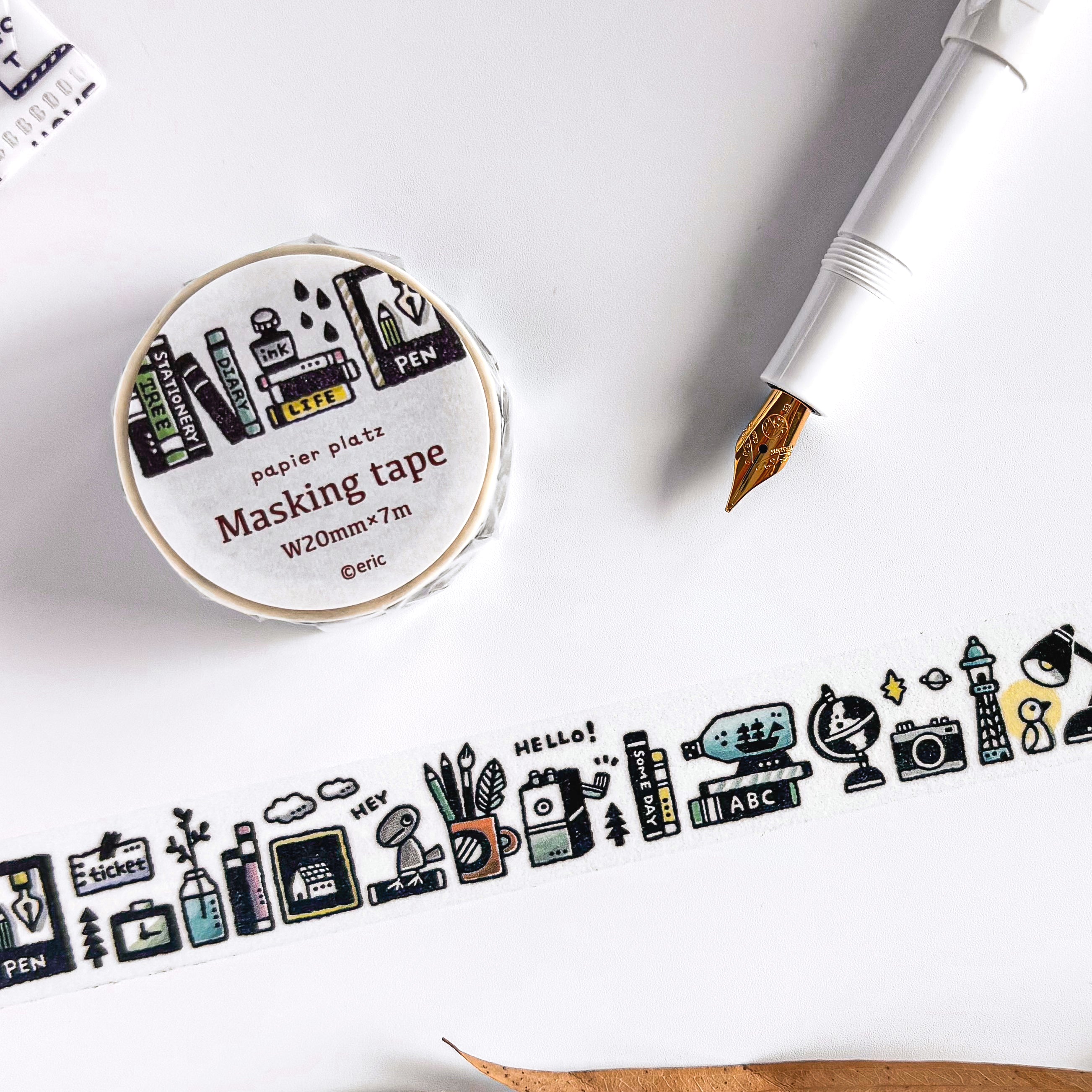 eric / Washi Tape - Bookshelf
