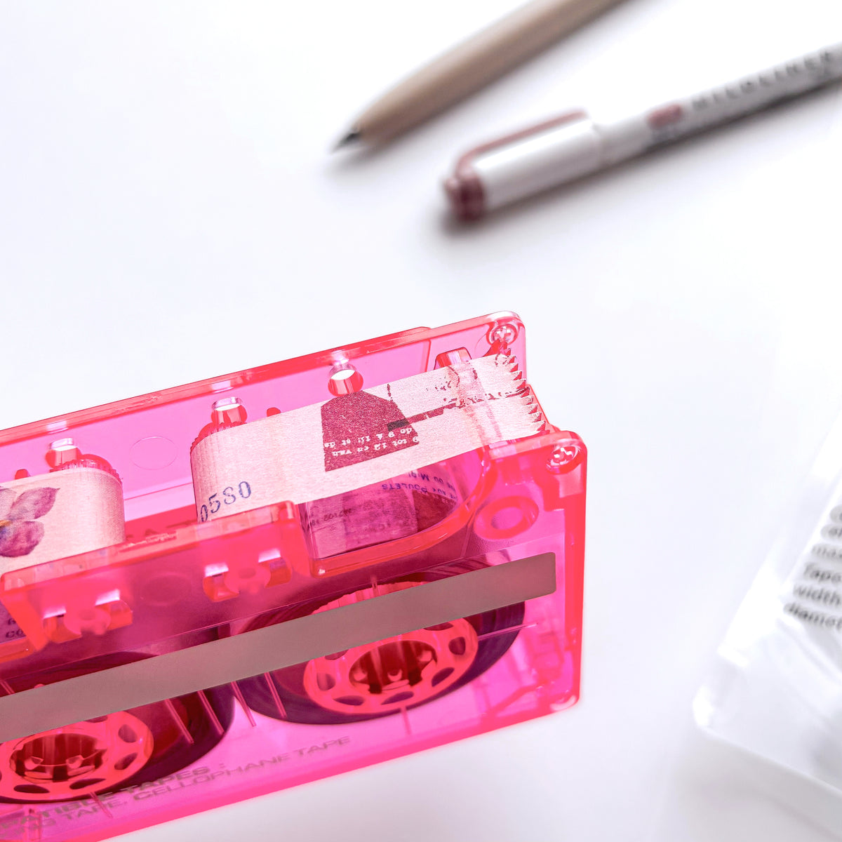 Casette Tape Cutter (4 Colors)