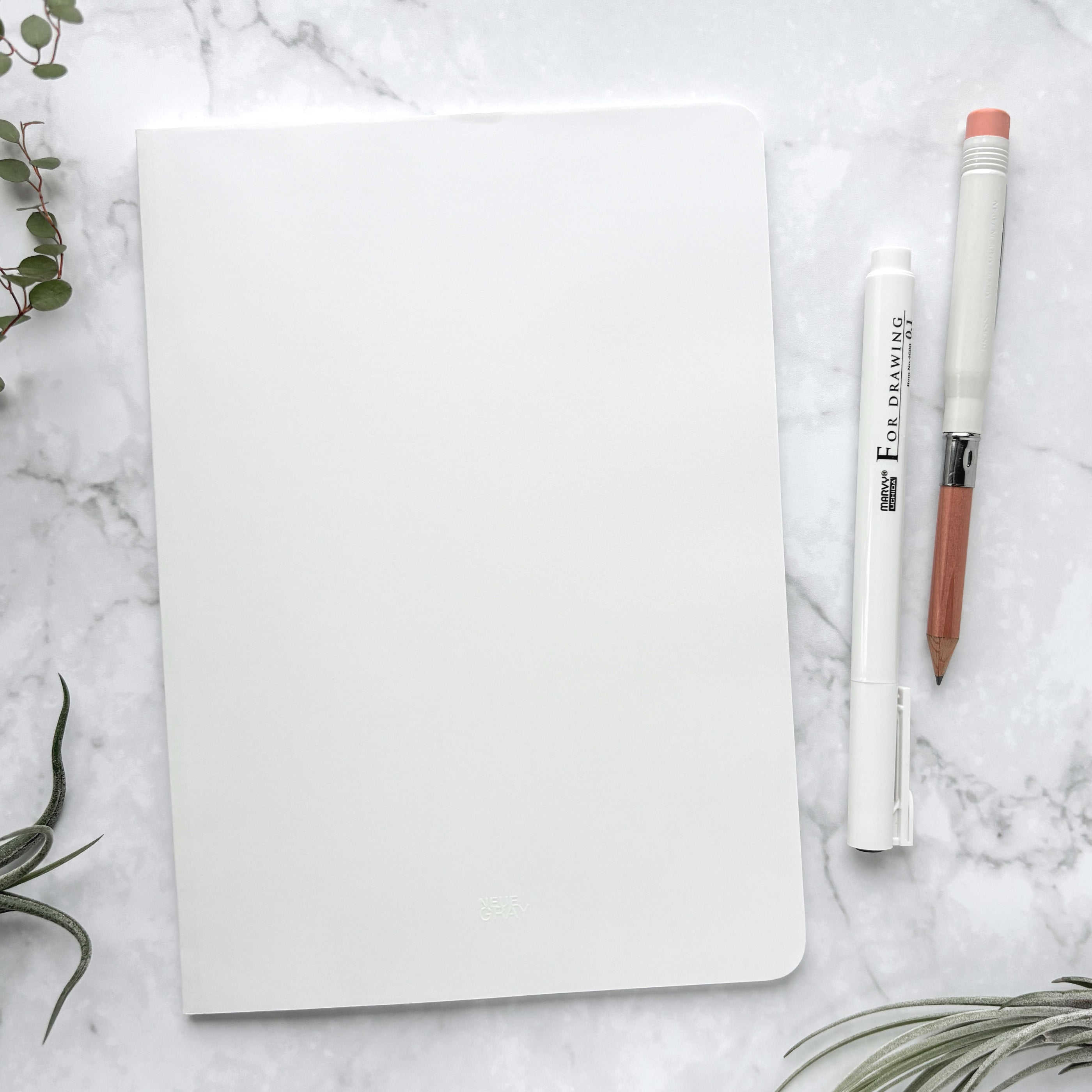Neue Gray Notebook - Plain A5