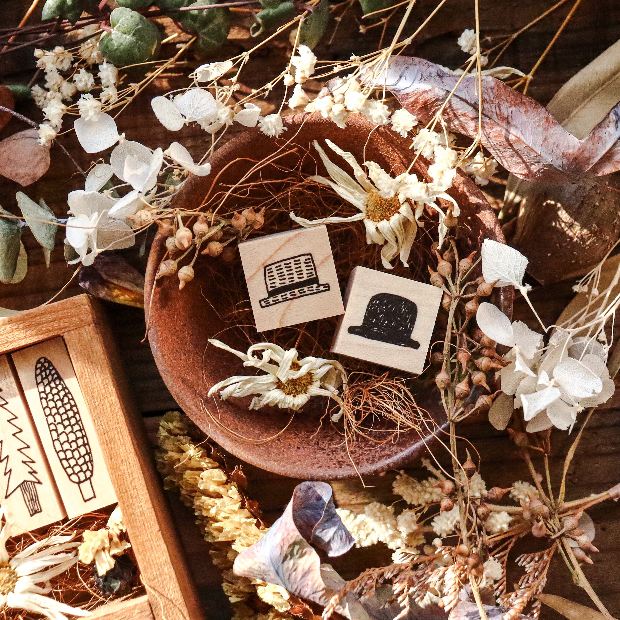 Necktie / Rubber Stamp - Hat