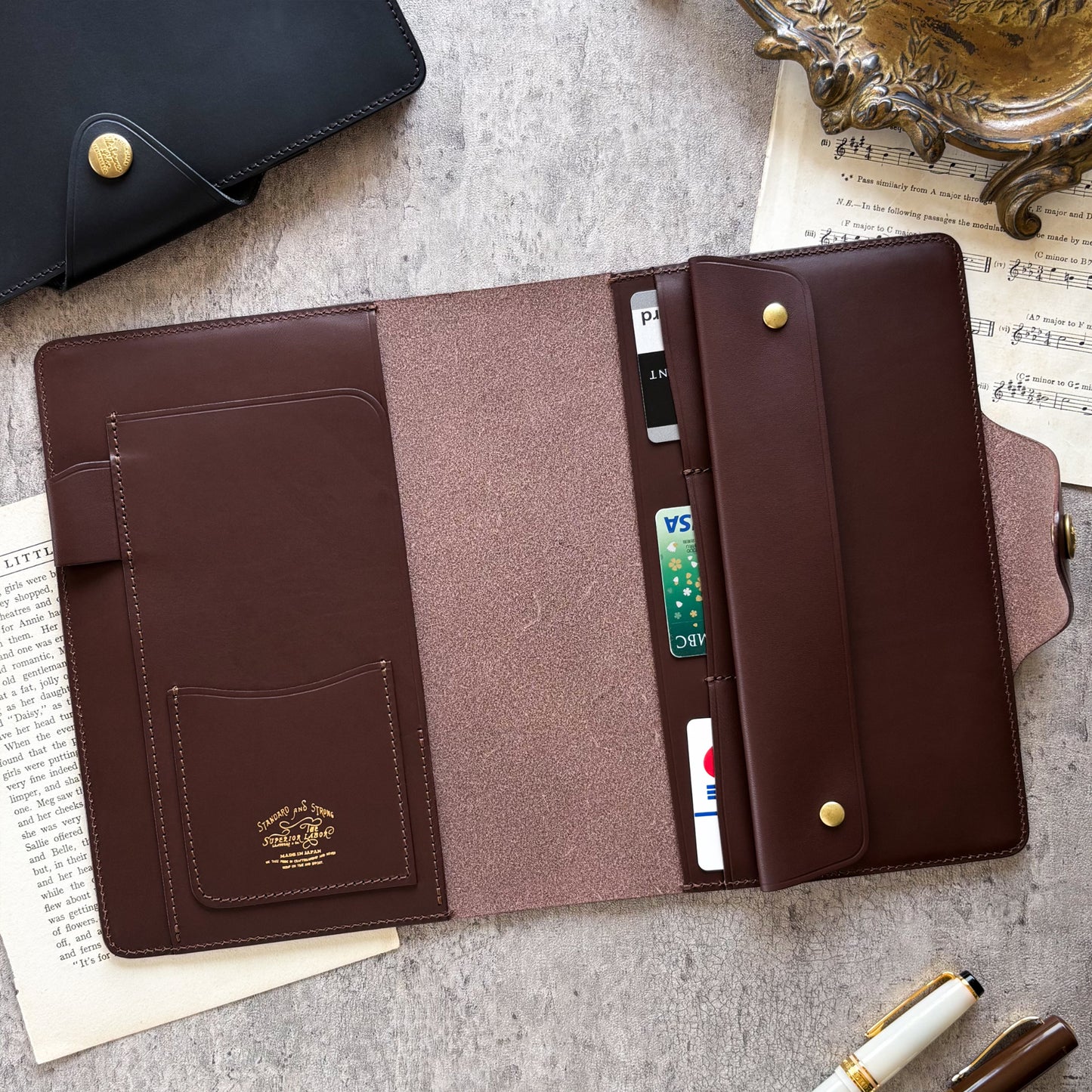 The Superior Labor / INGRASSATO & things holder - Brown (A5)