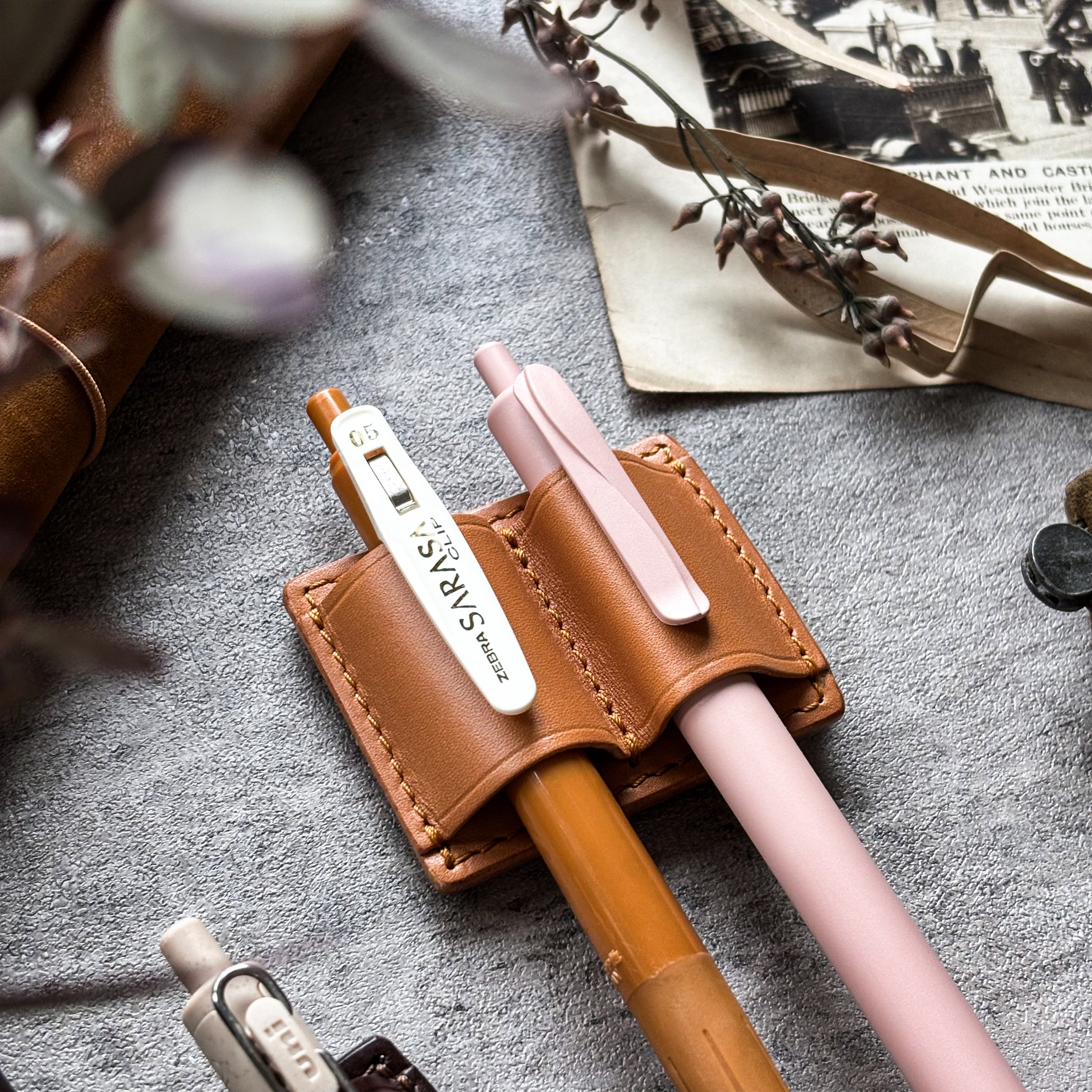 The Superior Labor / INGRASSATO Leather Brass Clip Pen Holder (2 holders)