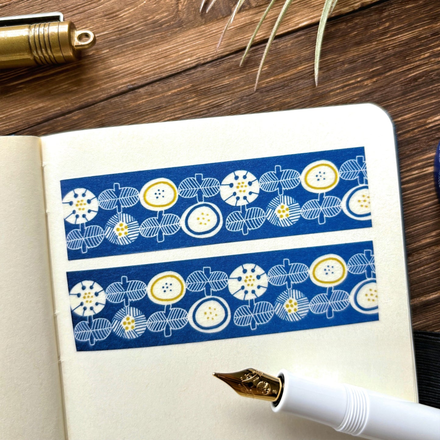 Kurogoma Washi Tape - Blue Flowers