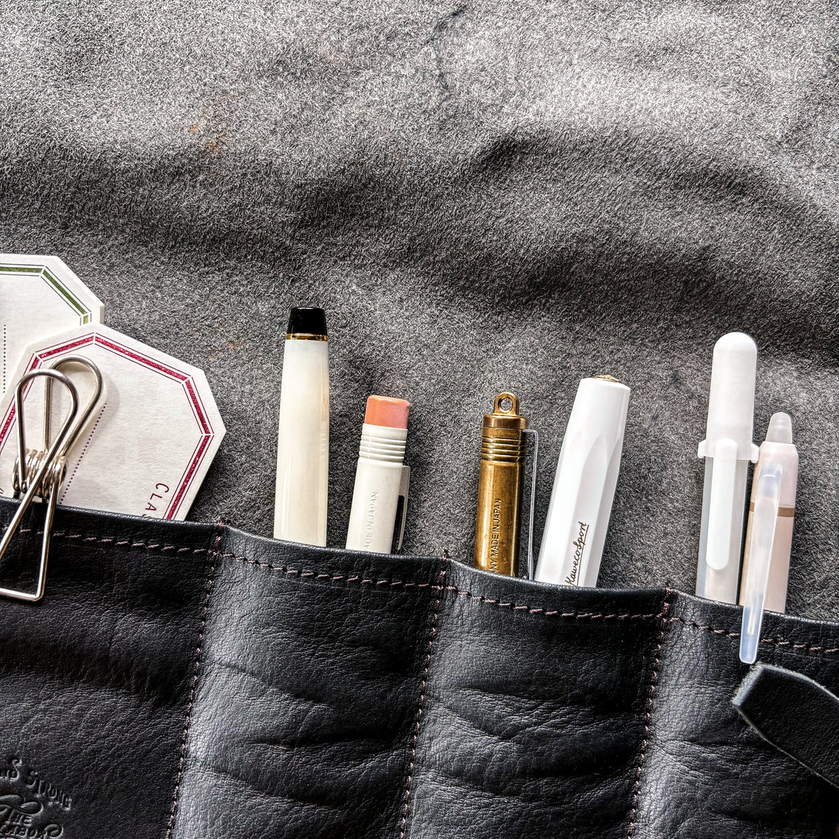Last Stock / The Superior Labor / Leather Roll Pen Case - Black