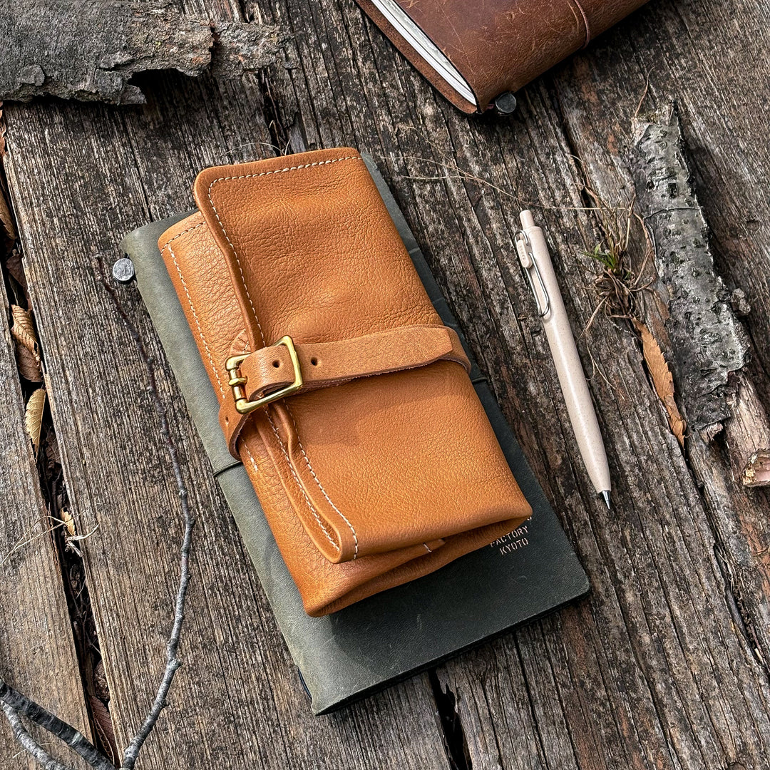 The Superior Labor Leather Roll Pen Case - Natural