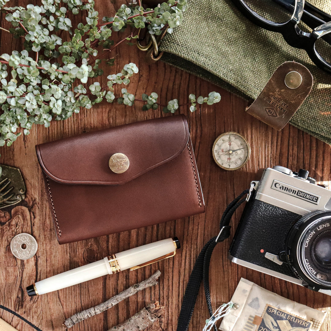 The Superior Labor Leather Small Purse - Brown