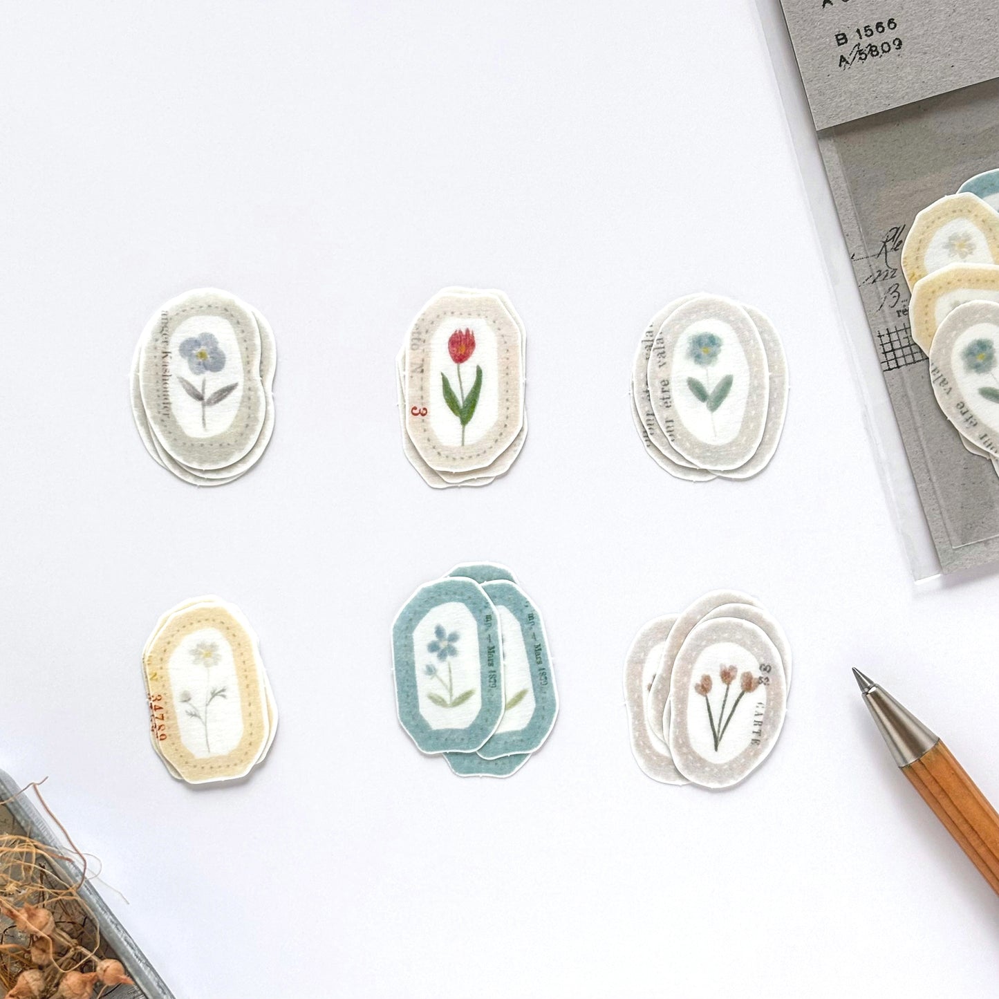 Yohaku / Flake Stickers - Moon Warz